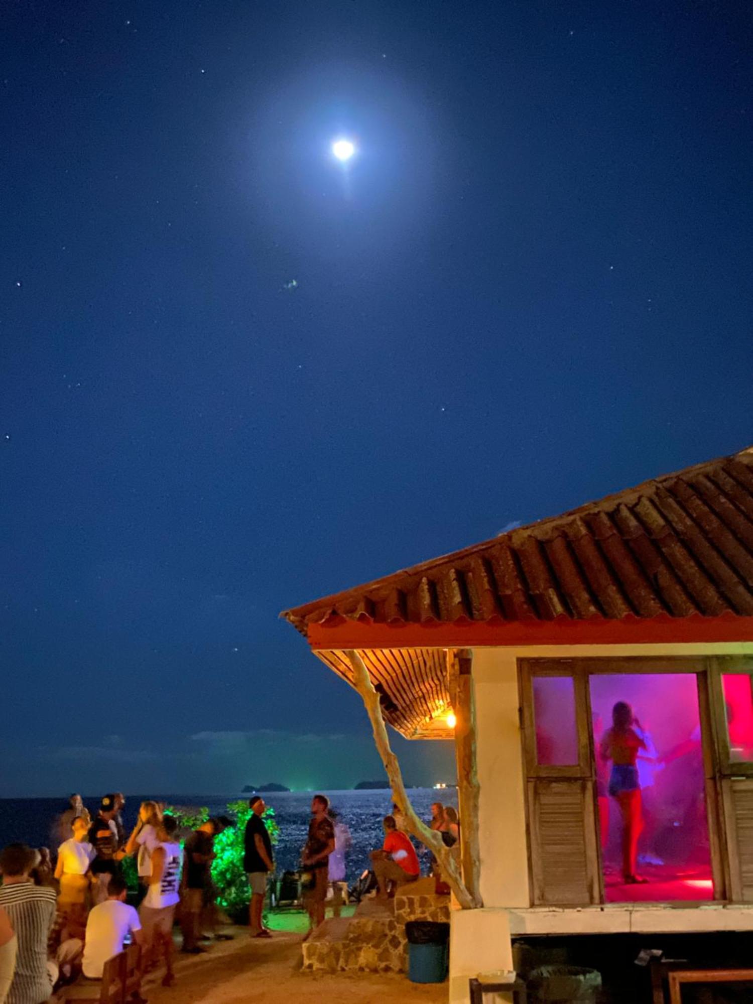 Lighthouse Bungalows Пханган Екстер'єр фото